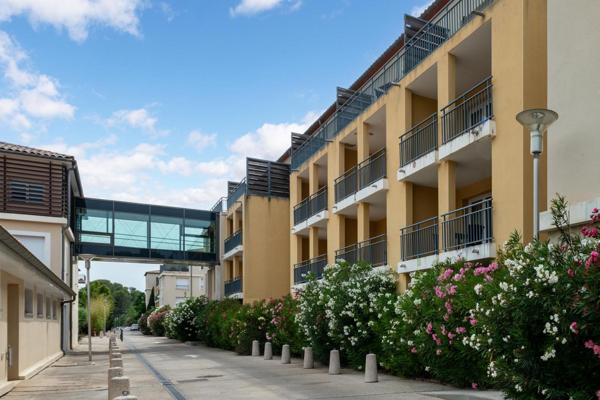 Zenitude Hotel La Valadiere, Ascend Hotel Collection Juvignac Dış mekan fotoğraf