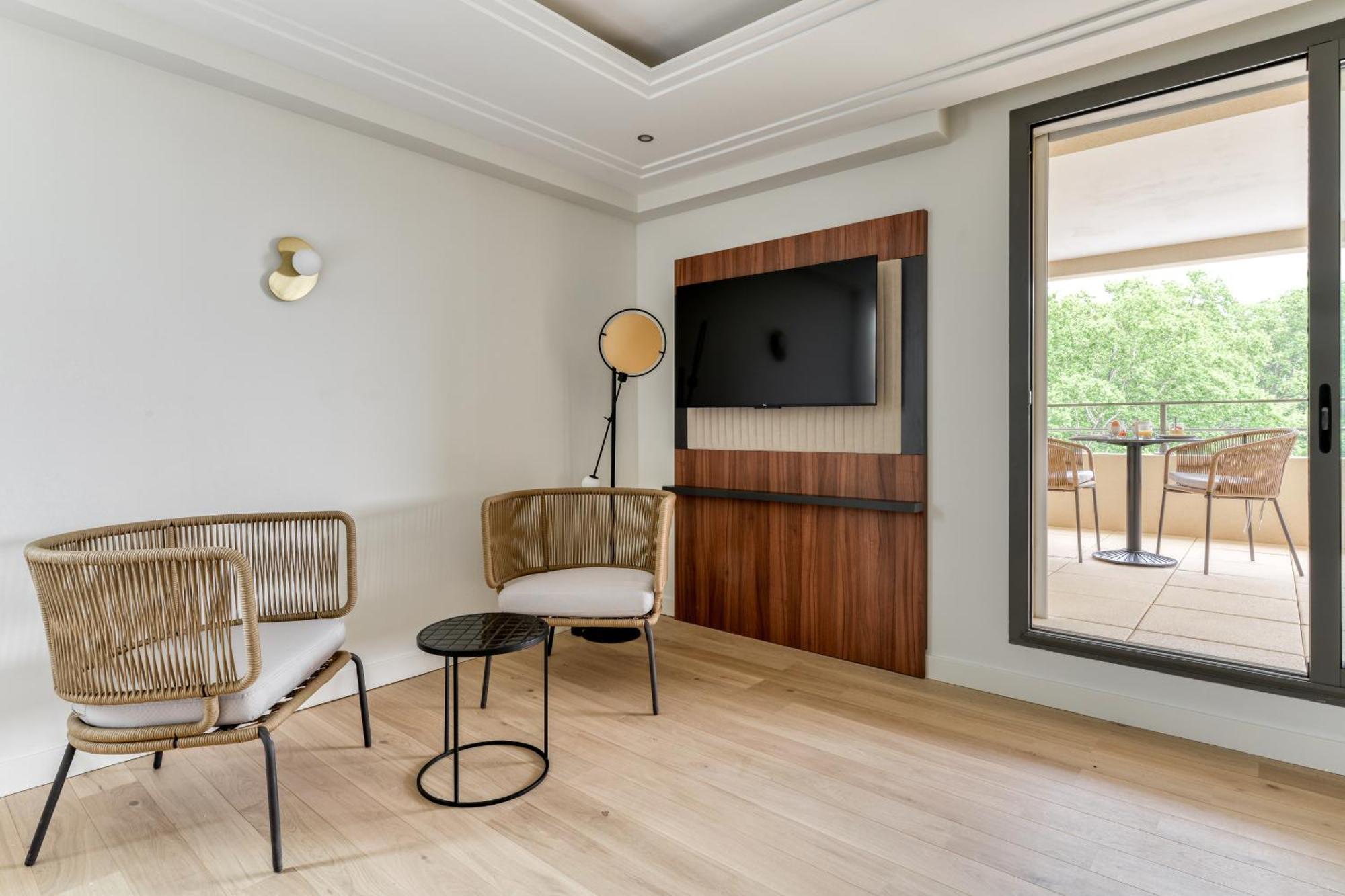 Zenitude Hotel La Valadiere, Ascend Hotel Collection Juvignac Dış mekan fotoğraf