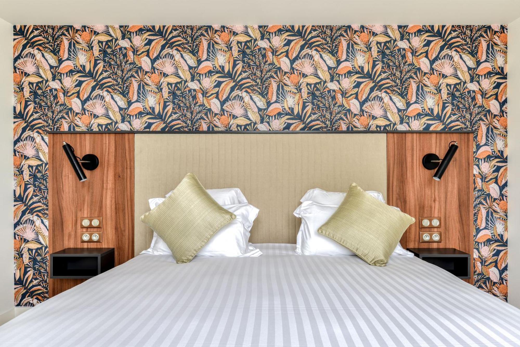 Zenitude Hotel La Valadiere, Ascend Hotel Collection Juvignac Dış mekan fotoğraf