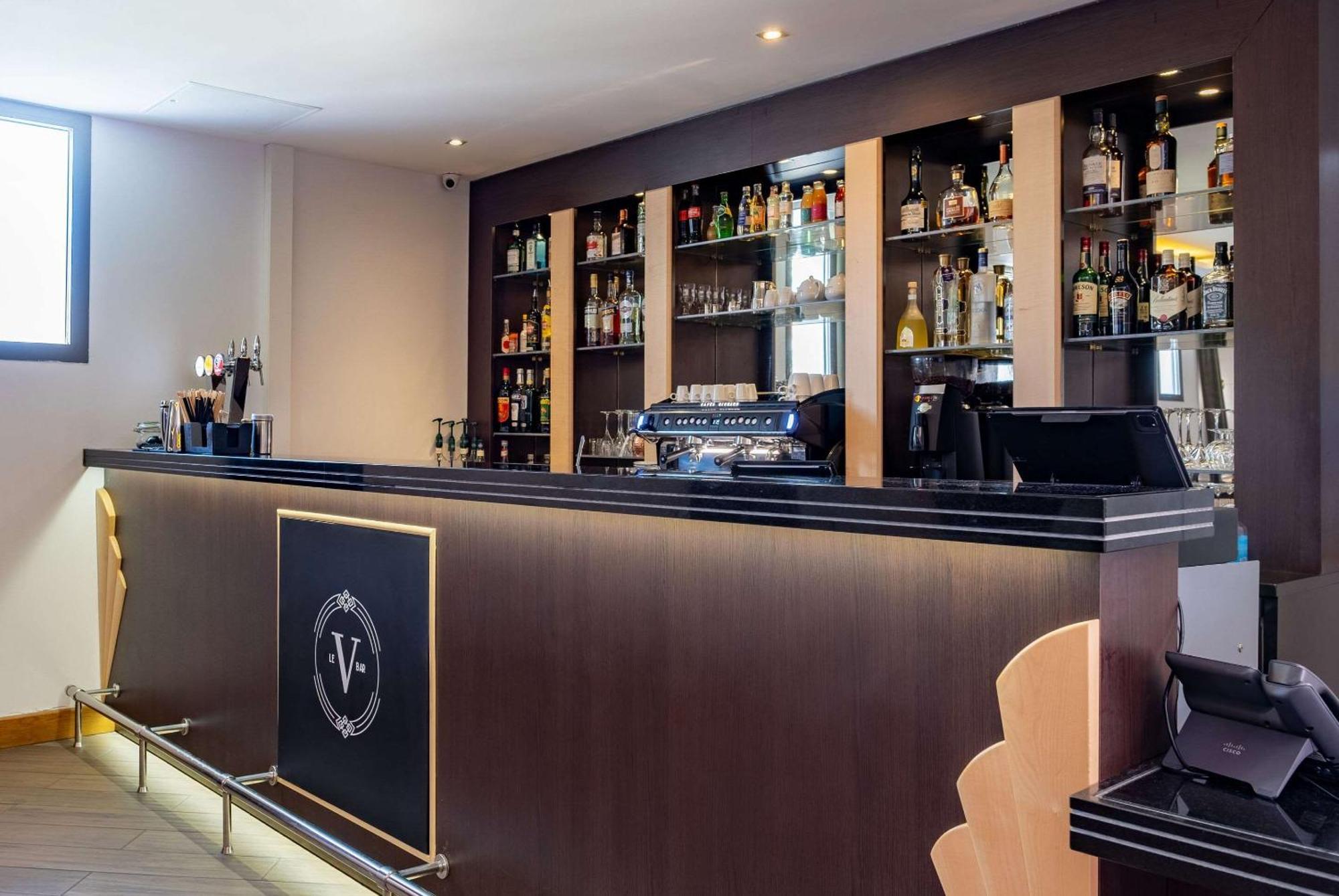 Zenitude Hotel La Valadiere, Ascend Hotel Collection Juvignac Dış mekan fotoğraf