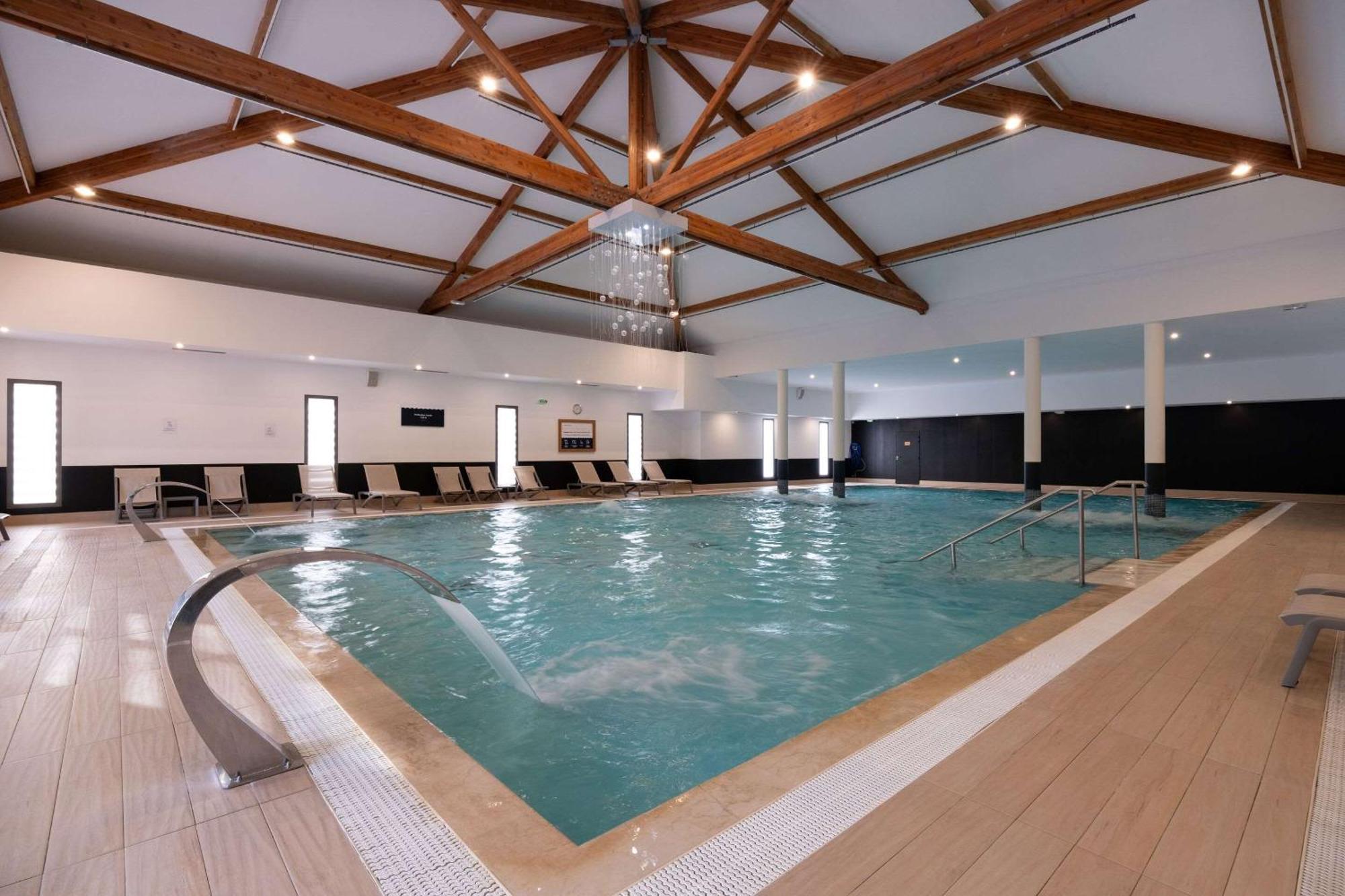 Zenitude Hotel La Valadiere, Ascend Hotel Collection Juvignac Dış mekan fotoğraf