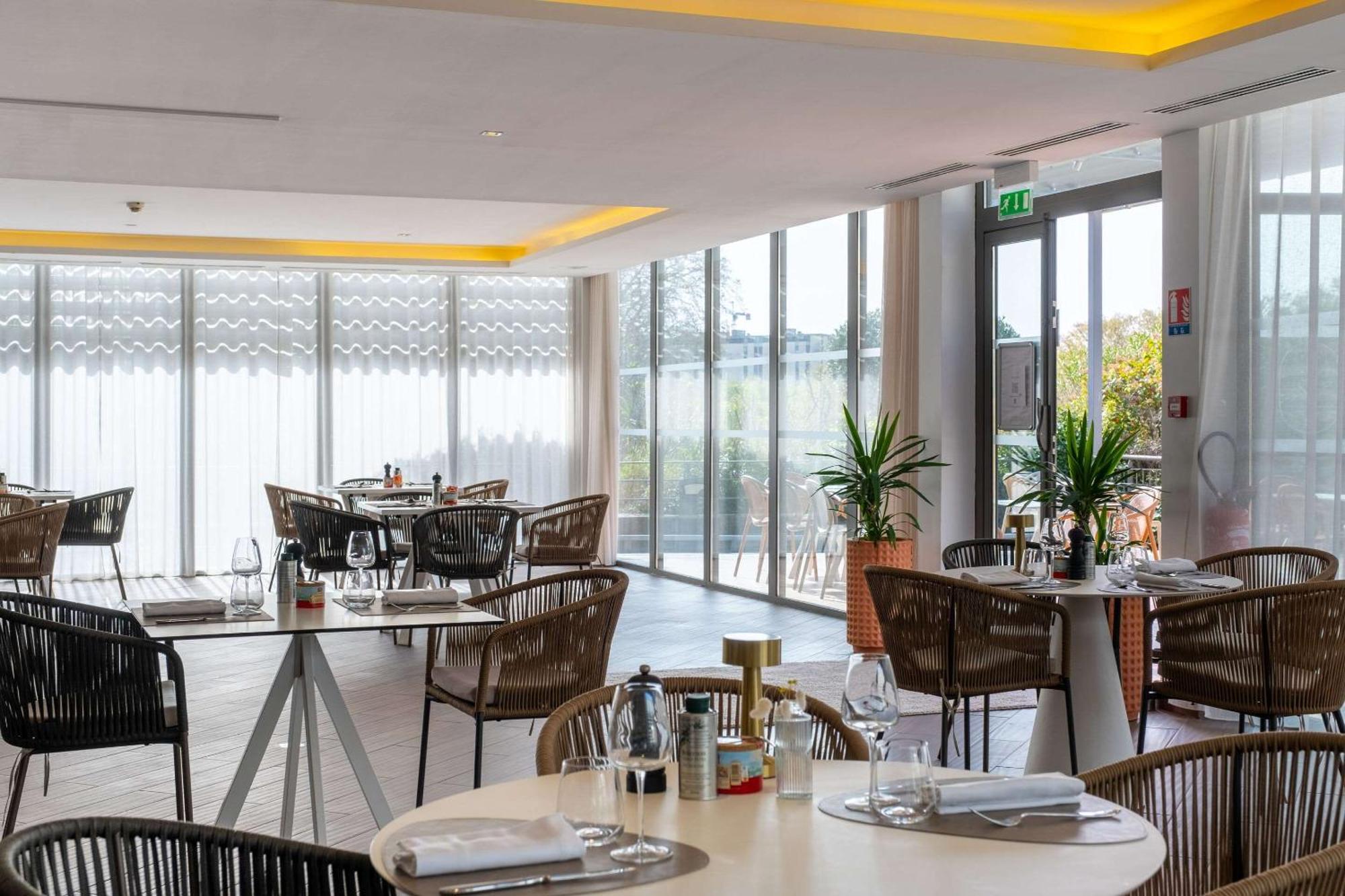 Zenitude Hotel La Valadiere, Ascend Hotel Collection Juvignac Dış mekan fotoğraf